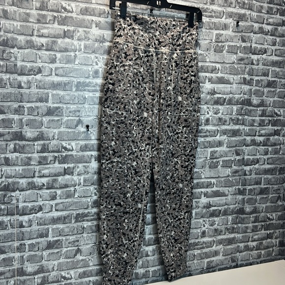 Athleta Joggers‎ - Picture 2 of 10